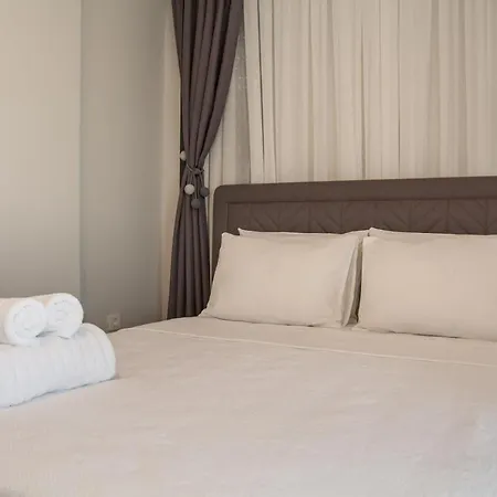 Amazing Villa With Private Pool In Alacati Cesme Villa